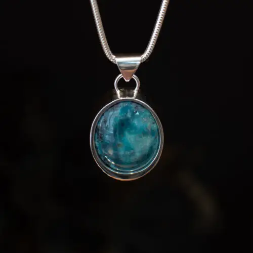 WBR-95-01-Product-Image-Etsy-Front Oval Blue Gem Silica Pendant - front